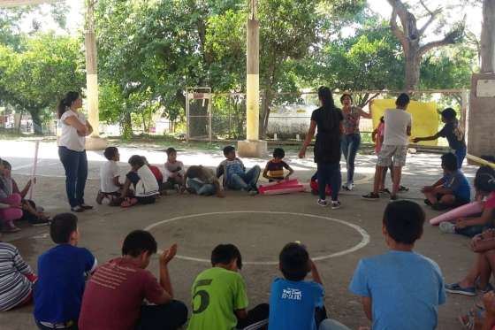 Niños de El Bordo aprendieron sobre la resolución pacífica de conflictos