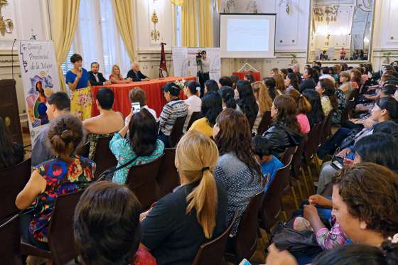 Por el 8M, mujeres salteñas debatieron en un conversatorio