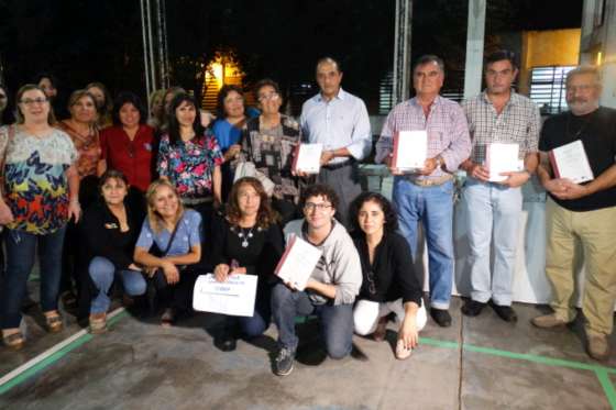 Donación de bibliografía a escuelas y bibliotecas de los departamentos Güemes y Rosario de Lerma