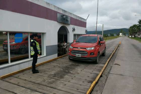 Rentas secuestró mercadería ilegal detectada en Higuerillas