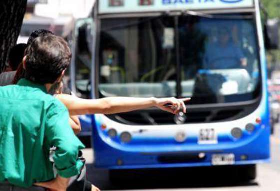 24 líneas de transporte verán afectado su recorrido por obras de reparación de calzada