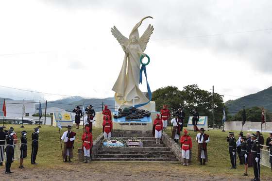 Acto por el Día del Veterano de Guerra y los Caídos en Malvinas