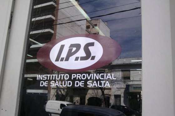 Los afiliados del IPS estudiantes mayores de 21 años deben presentar constancia de alumno regular