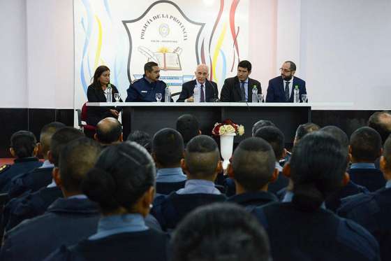 Alumnos de las escuelas de la Policía se forman en perspectiva de género