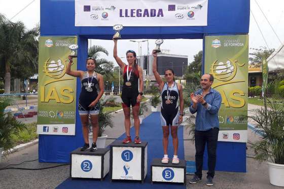 Álvarez logró el bicampeonato argentino elite en Triatlón