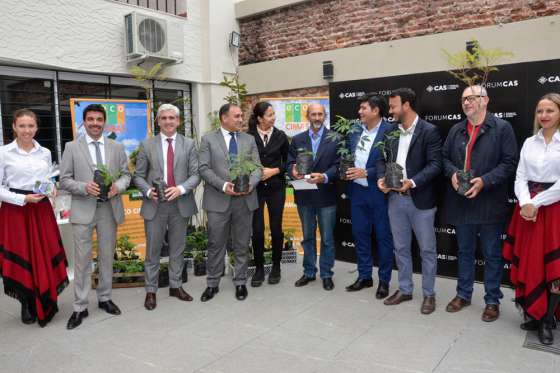 Se lanzó el programa Eco Cimas en los cerros San Bernardo y Ala Delta