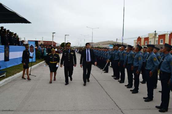 Oliver destacó el trabajo formativo de la Escuela de Cadetes