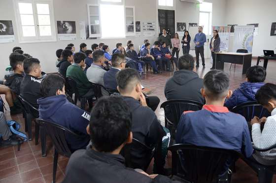 Jóvenes reflexionaron sobre el rol de los varones y su participación en la búsqueda de la equidad