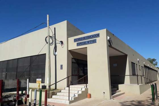 Dos instituciones educativas en el interior inaugura hoy el Gobierno provincial