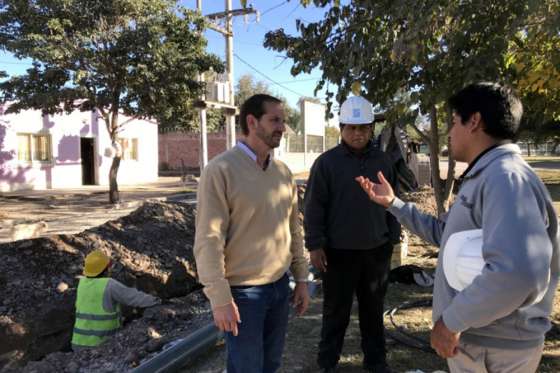 Avanzan obras para mejorar el servicio de agua en zona sur de Salta capital