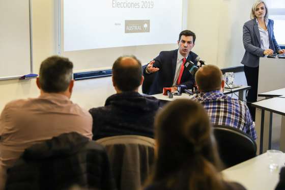 El gobernador Urtubey participó en el ciclo 2019 Preguntar al Poder en la Universidad Austral