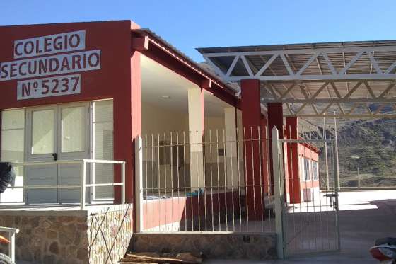 Finalizó la construcción de un colegio secundario en paraje Poscaya