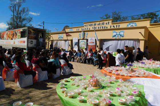 Miembros de comunidades originarias de Santa Victoria Este se recibieron de auxiliares gastronómicos