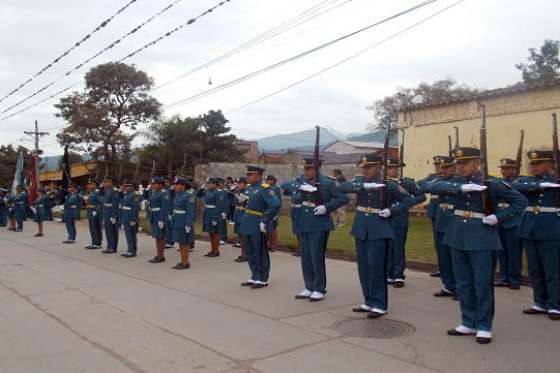 Centros de formación del Servicio Penitenciario juran lealtad a la Bandera