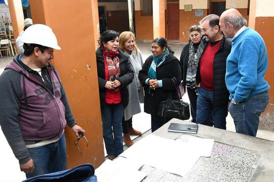 Isa verificó el inicio de las obras de reparación en la escuela Patrón Costas de Orán