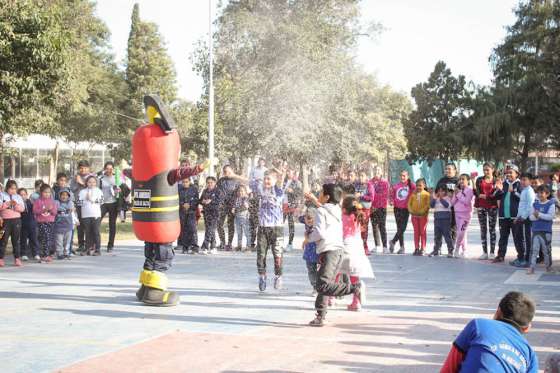 Exitosa jornada de integración de cuerpos infantiles en Joaquín V. González