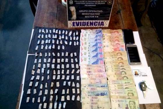 En un exitoso operativo detuvieron a un remisero que distribuía cocaína