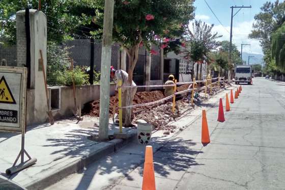 Construirán una red de gas para beneficiar a familias de La Viña