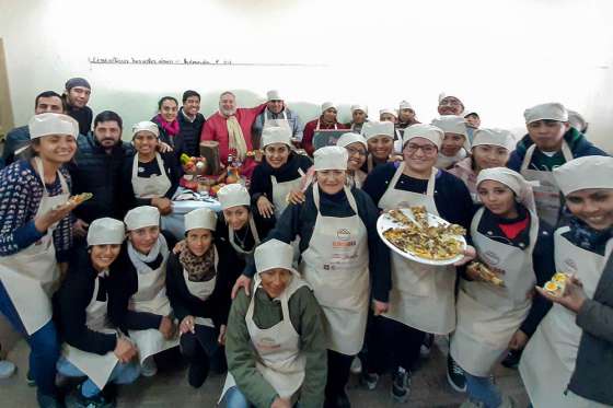 Egresan 90 nuevos gastronómicos profesionales en Campo Quijano