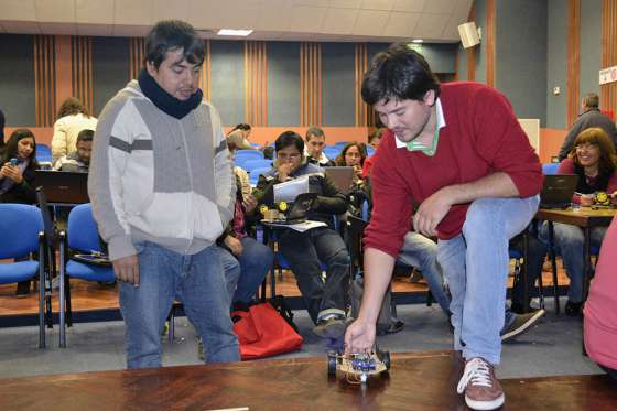 En Rosario de la Frontera inicia hoy el ciclo de encuentros de Robótica Educativa para docentes