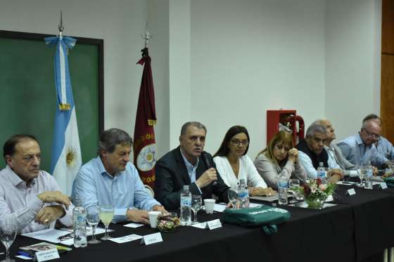 El Consejo Económico Social invitará a los candidatos provinciales a rondas de exposiciones