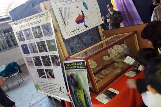 En la feria de ciencias guardaparques concientizaron sobre conservación de bosques