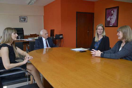 López Arias recibió a la encargada de Asuntos Políticos de la Embajada de Alemania