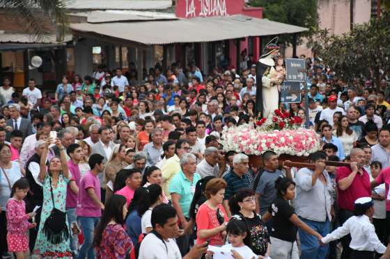 El vicegobernador Isa participó de las fiestas patronales de Colonia  Santa Rosa