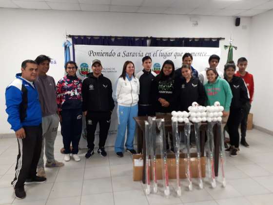 El programa Sembrando Hockey pasó por el Sur de la provincia