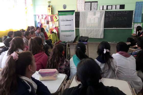 Más de 300 niños aprendieron sobre los perjuicios que causan las adicciones