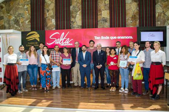 Entregaron certificados a beneficiarios del Programa Emprender Turismo