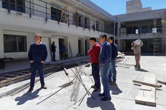 Está en la etapa final la construcción del nuevo edificio para el secundario Nº 5026