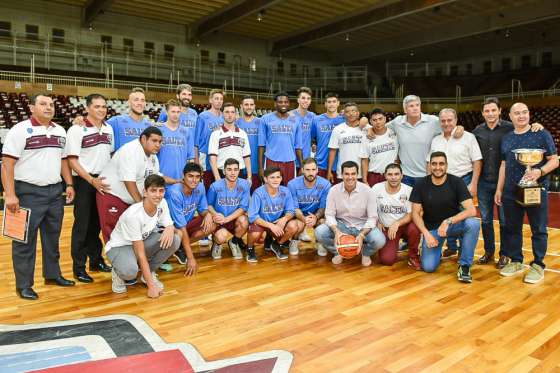 Urtubey felicitó a Salta Basket por su histórico desempeño en la Liga Sudamericana