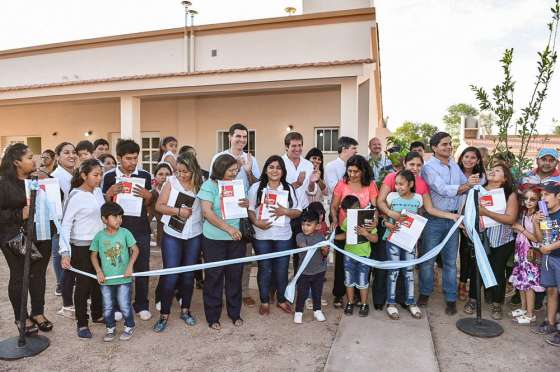 “En todos los municipios salteños estamos inaugurando obras”