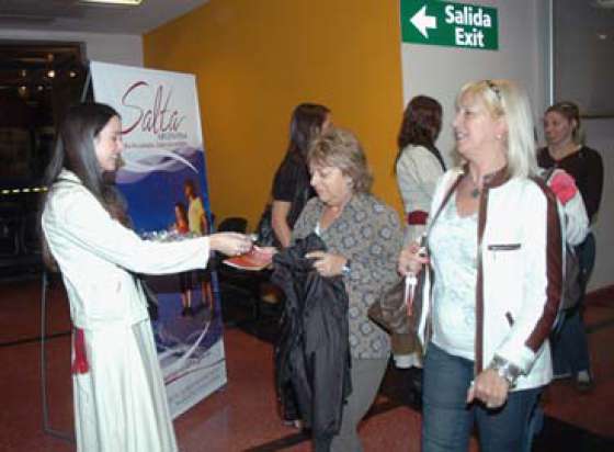 Bienvenida a turistas en Semana Santa 