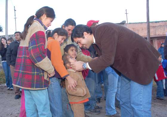 Se inauguró un centro comunitario modelo en Capital 