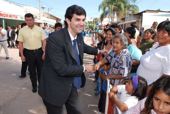 El  Gobernador Urtubey asistió a los festejos patronales de Pichanal