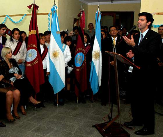 El Gobernador inauguró el B.S.P.A Nº 7200 