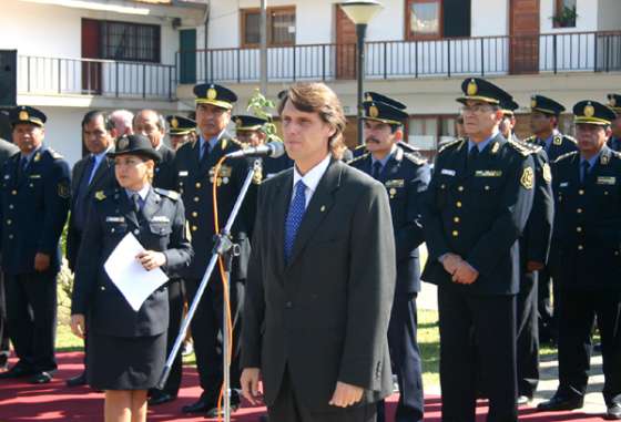 Capacitación a distancia para efectivos policiales