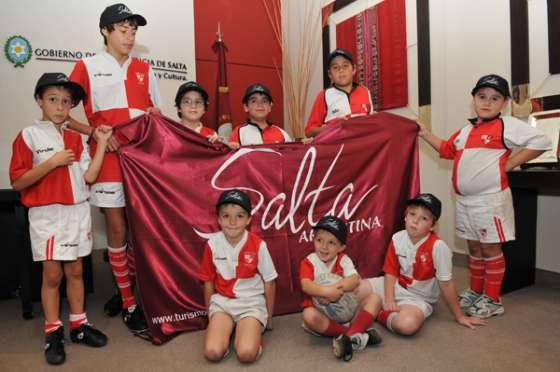 Jugadores infantiles de rugby promocionarán Salta