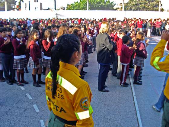 Exitoso simulacro simultáneo de Defensa Civil en establecimientos educativos