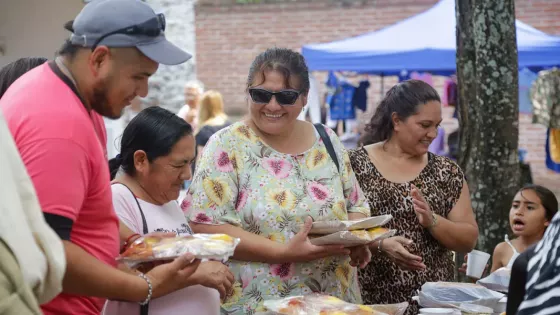 Mujeres emprendedoras de Metán finalizaron su formación en corte y confección