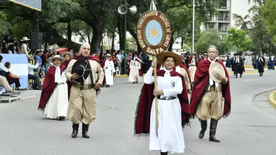 Sáenz encabezó los actos por el 212° aniversario de la Batalla de Salta