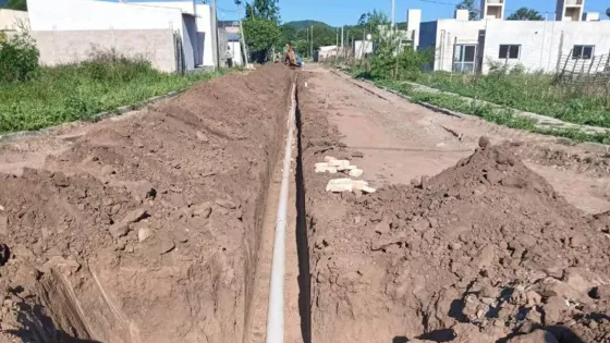 Pavimento, cloacas y cordón cuneta en Río Piedras