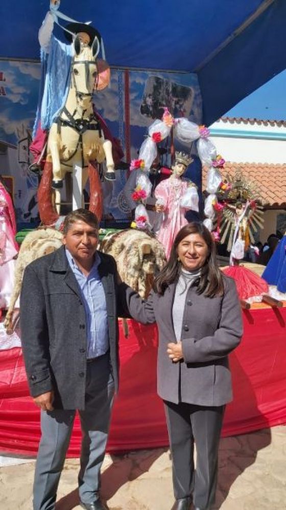 La Ministra Vargas participó de las fiestas patronales en Santa Victoria Oeste