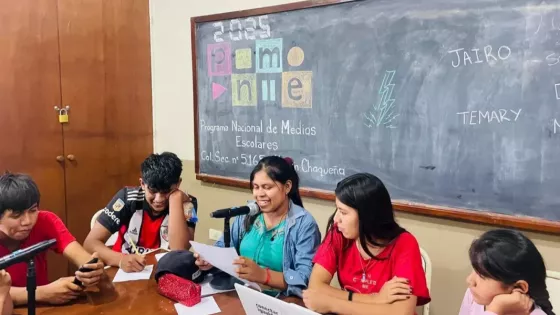 Estudiantes de Coronel Moldes participaron en actividades radiales para la recuperación de tradiciones locales