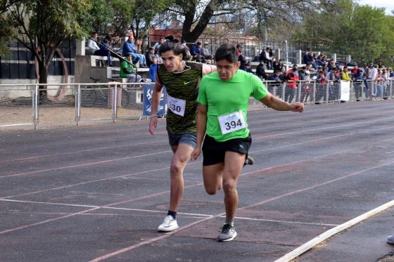 Juegos Evita: 240 adolescentes participan en la etapa zonal de atletismo