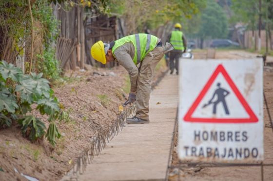 Avanzan obras en barrios populares de Tartagal y Rosario de Lerma