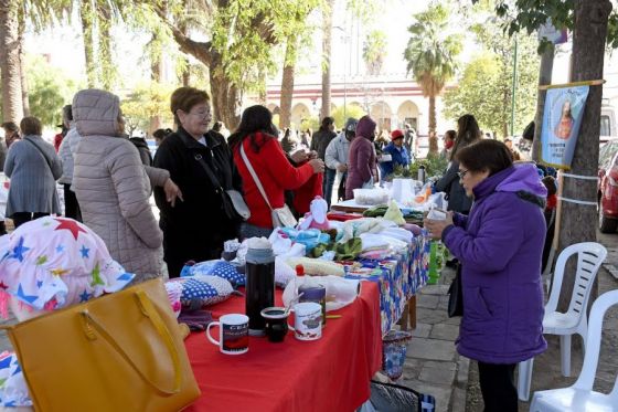 Villamayor acompañó a las Personas Mayores en la exposición Artesanal y Gastronómica en el marco del mes de la Pachamama