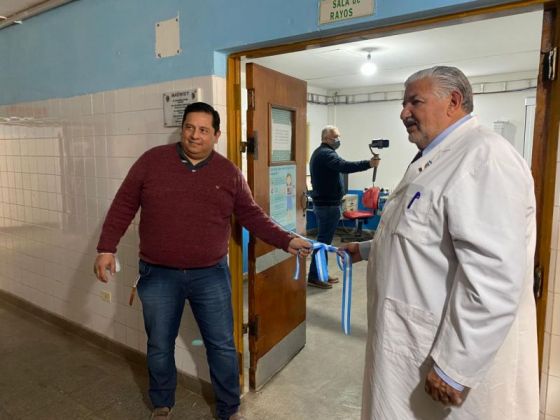 El hospital de Las Lajitas cuenta con un moderno equipo digital de Rayos X